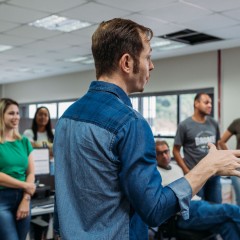 Mágico Palestrante: vendas, motivacional e afins. Treinamento de Trabalho em equipe.